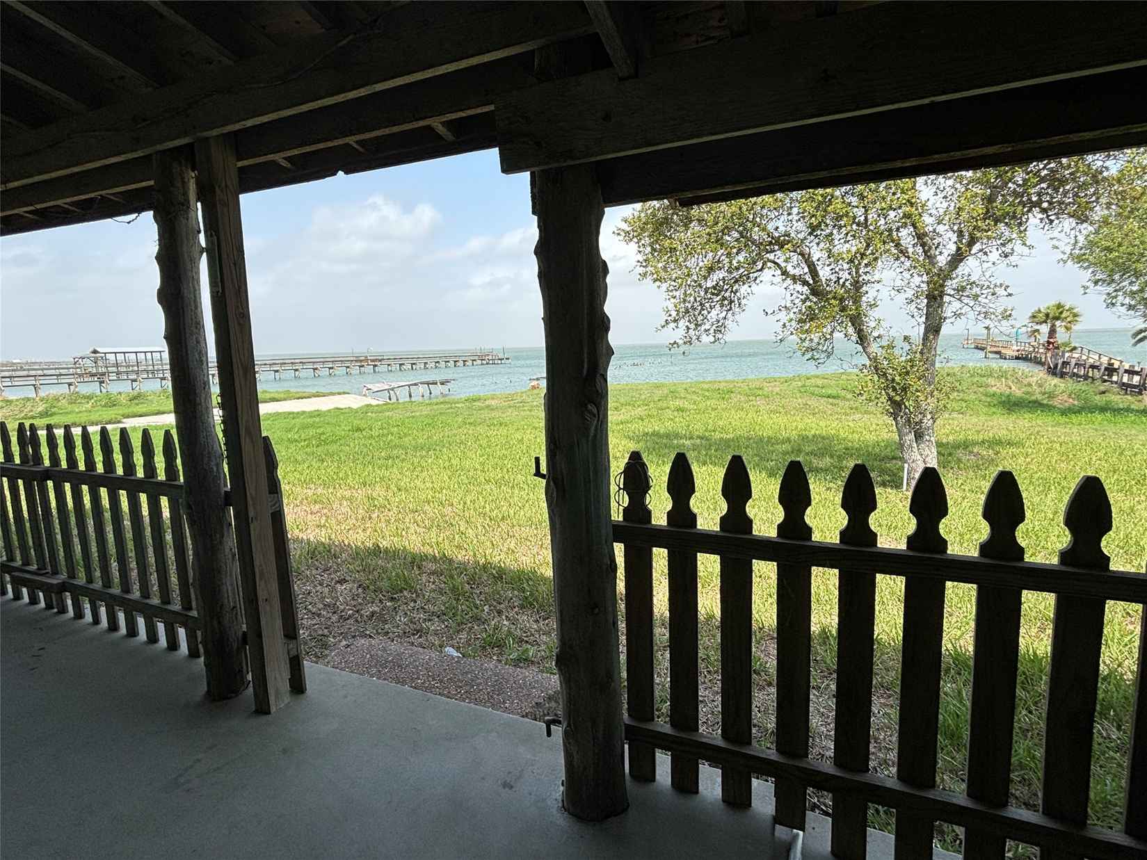 4 4-R Copano Ridge Rd  
