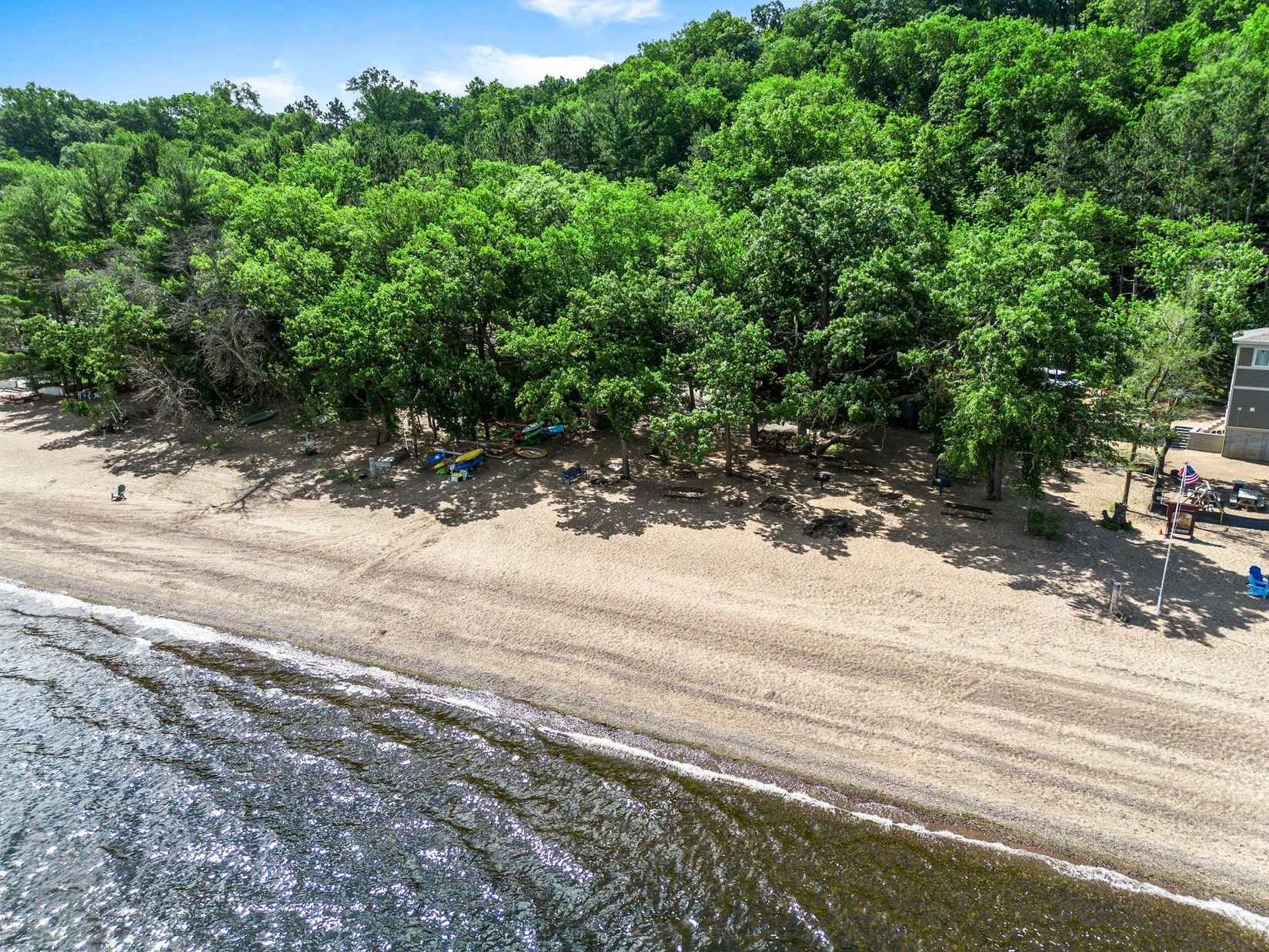 2xx Cove Rd  