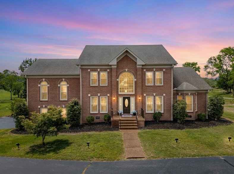 2132 Neelys Bend Rd  