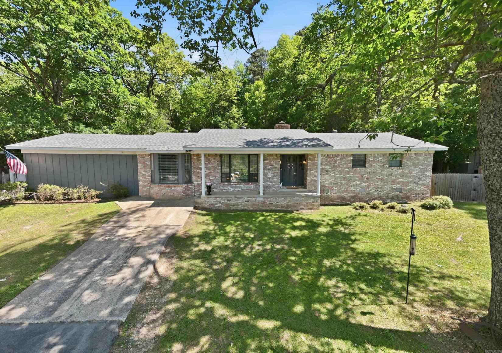 16400 Colonel Glenn  