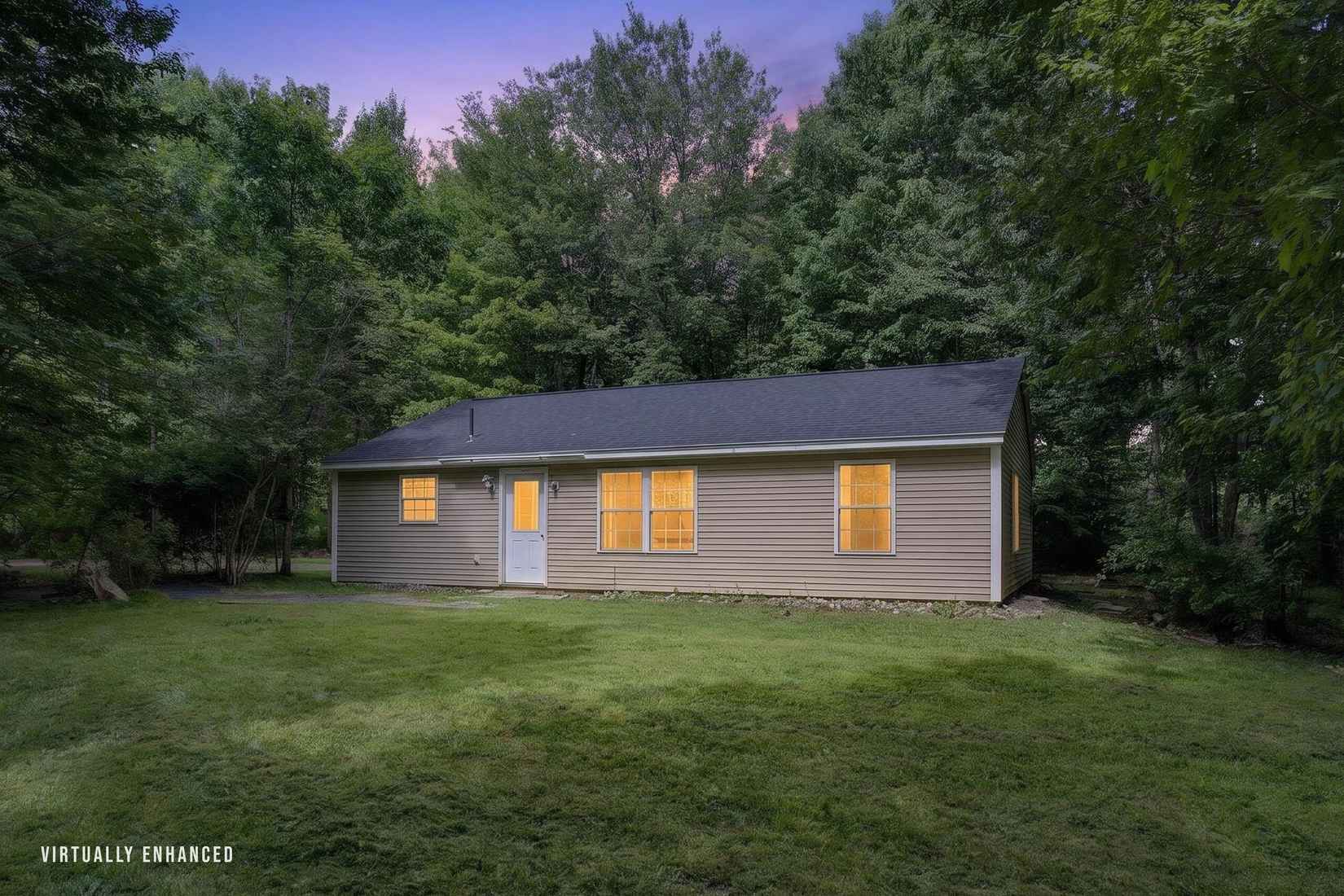 25 Matthews Ave  