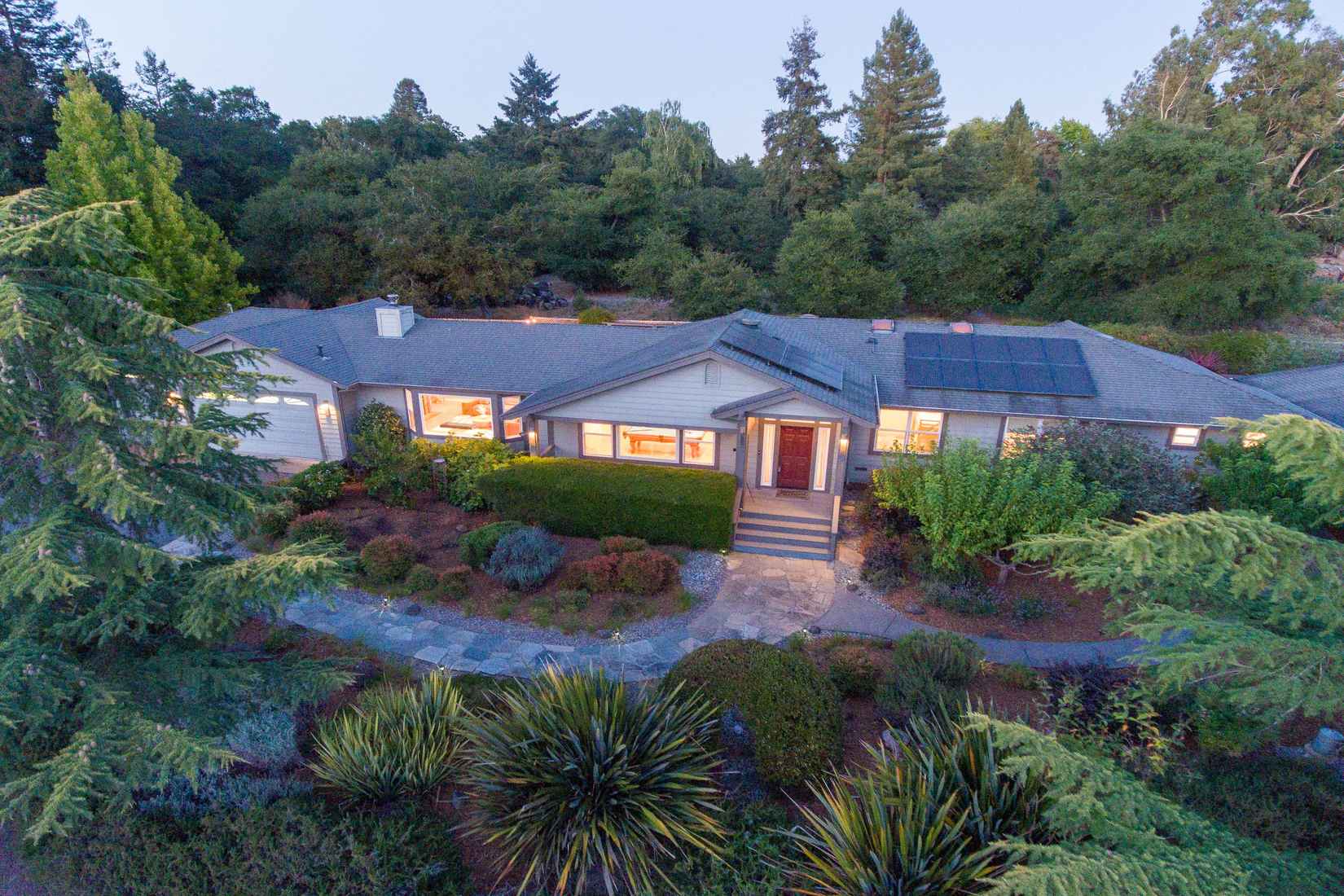 7135 Baker Ln  