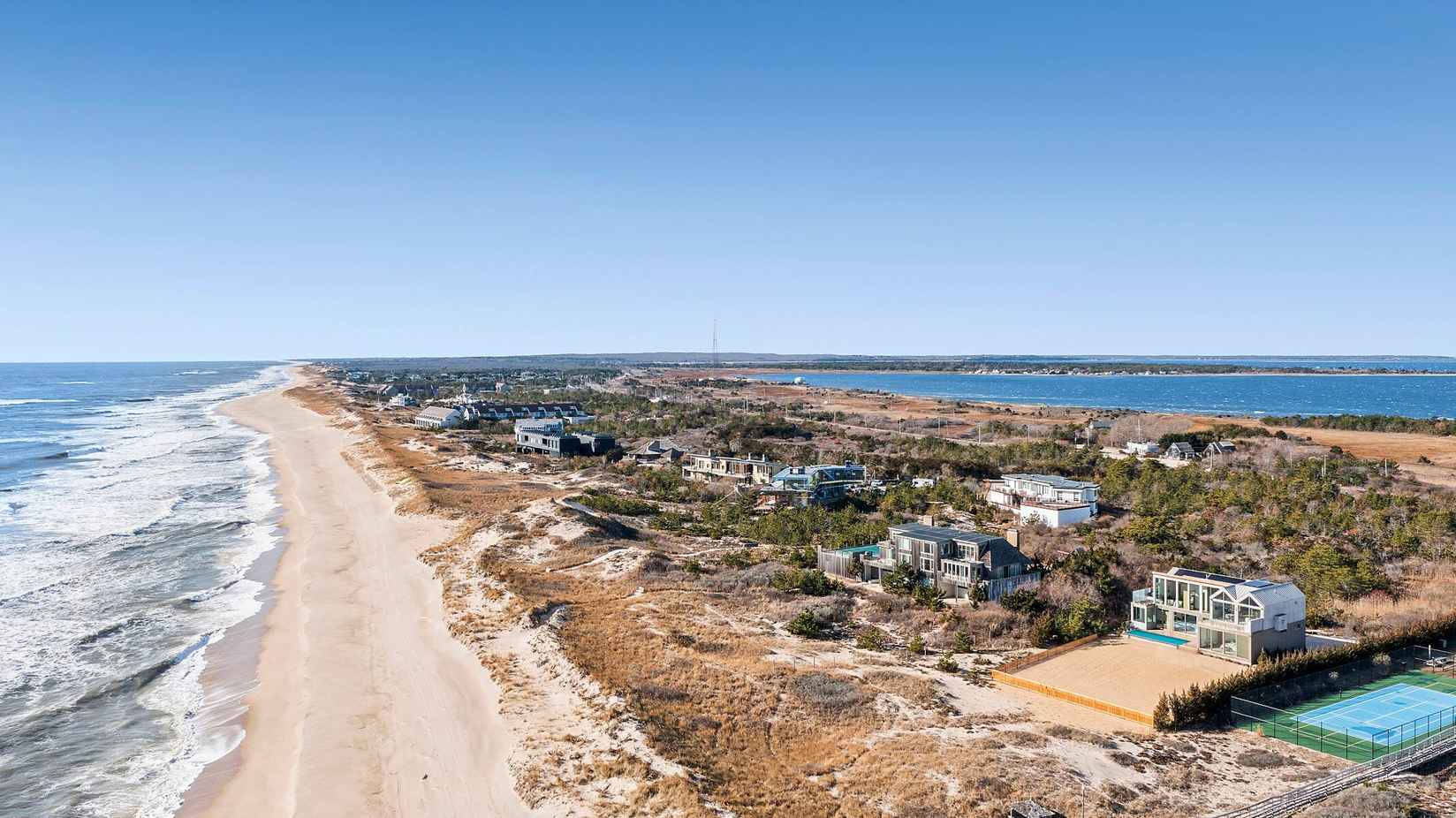 2128 Montauk Hwy  