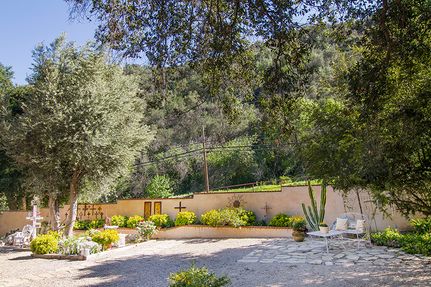 Farm and Ranch in Ventura County, California