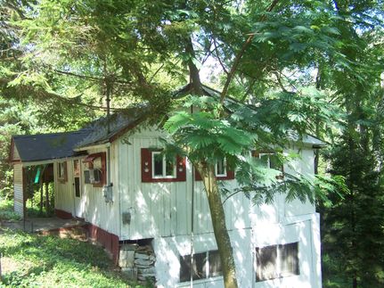 Land in Wirt County, West Virginia