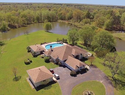 Farm and Ranch in Tate County, Mississippi