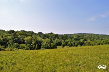 Farm and Ranch in Dickson County, Tennessee