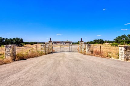 Farm and Ranch in Sutton County, Texas