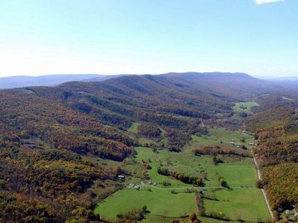 Farm and Ranch in Monroe County, West Virginia