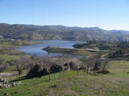 Waterfront Property in Mariposa County, California