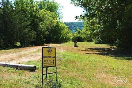 Land in Houston County, Minnesota