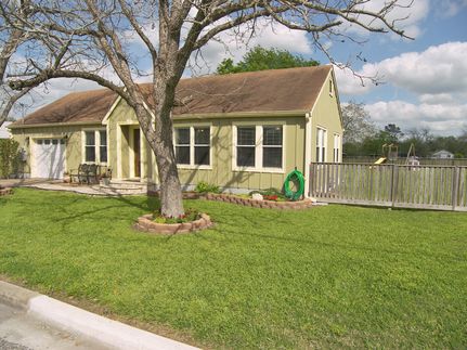 Farm and Ranch in Colorado County, Texas