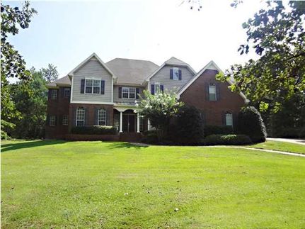 House in Elmore County, Alabama