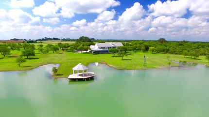 Farm and Ranch in Atascosa County, Texas