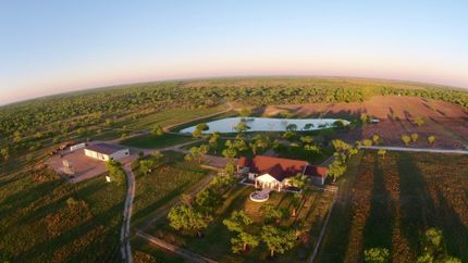 Farm and Ranch in Live Oak County, Texas