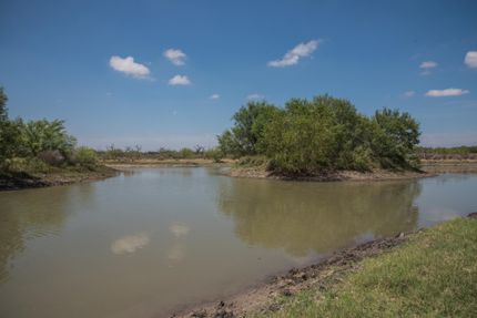 Farm and Ranch in Maverick County, Texas