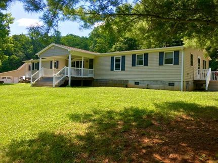 Farm and Ranch in Patrick County, Virginia