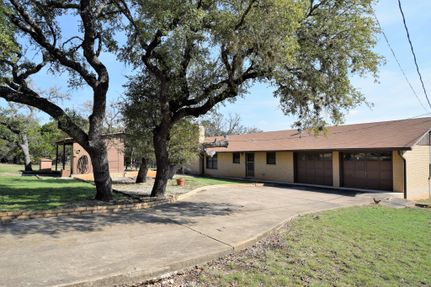 Farm and Ranch in Kerr County, Texas