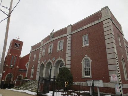 House in Bristol County, Massachusetts
