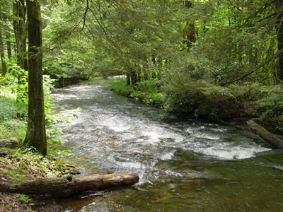 Land in Monroe County, Pennsylvania