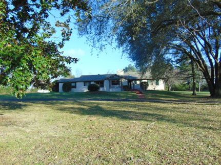 Farm and Ranch in Cherokee County, Texas