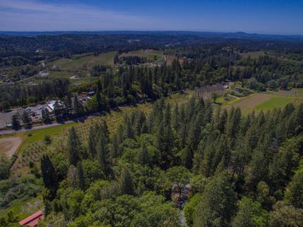 Land in El Dorado County, California