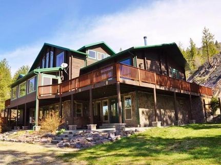 Farm and Ranch in Sanders County, Montana