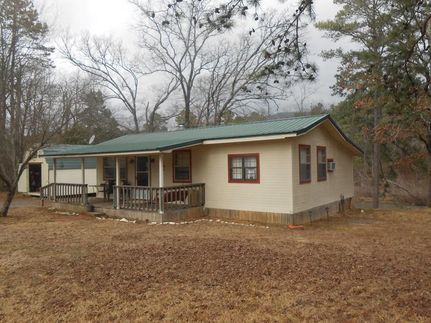 Land in Le Flore County, Oklahoma