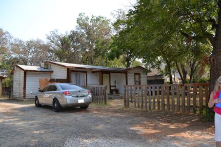 House in Tarrant County, Texas