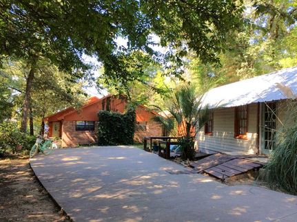 Farm and Ranch in Smith County, Texas