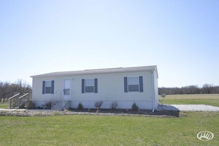 Land in Schuyler County, Illinois