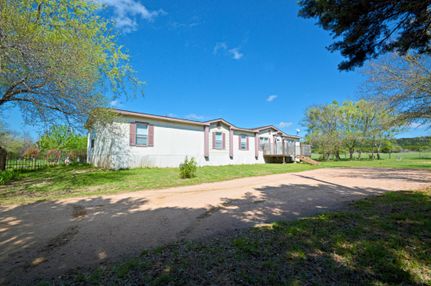 Commercial Property in Lampasas County, Texas