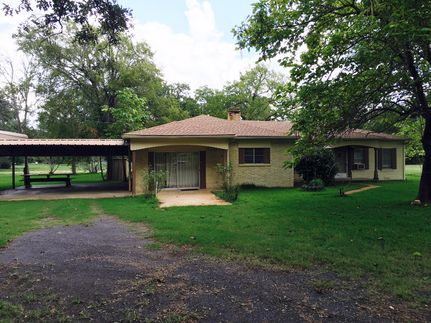 Farm and Ranch in Leon County, Texas