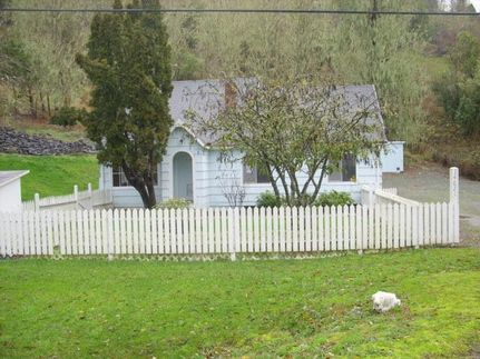 House in Coos County, Oregon