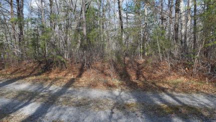 Farm and Ranch in Cumberland County, Tennessee