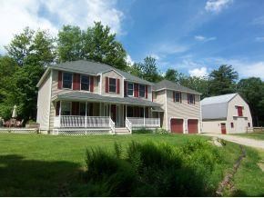 Farm and Ranch in Hillsborough County, New Hampshire