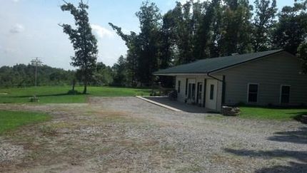 House in Hart County, Kentucky