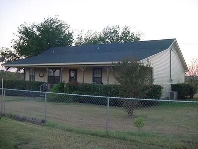 Farm and Ranch in Hill County, Texas