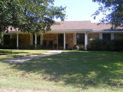 Farm and Ranch in Hill County, Texas