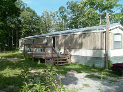 Farm and Ranch in Cumberland County, Tennessee