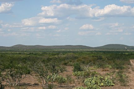 Land in Uvalde County, Texas