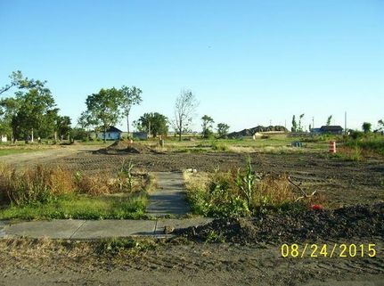 Land in Douglas County, South Dakota