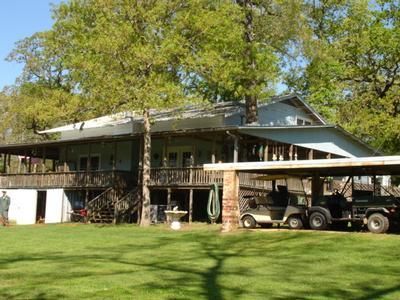 Farm and Ranch in Leon County, Texas