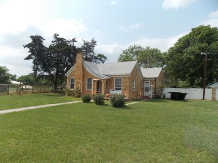 Farm and Ranch in Freestone County, Texas