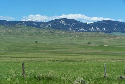 Farm and Ranch in Johnson County, Wyoming