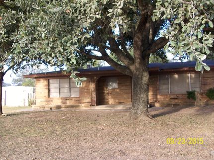 Farm and Ranch in Gonzales County, Texas