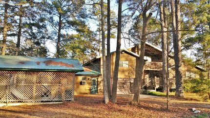 Farm and Ranch in Marion County, Texas