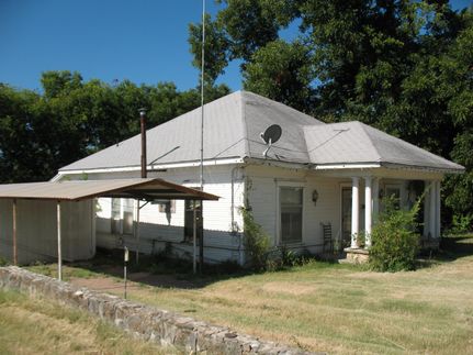 Farm and Ranch in Comanche County, Texas