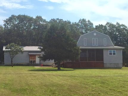 Farm and Ranch in Dallas County, Missouri