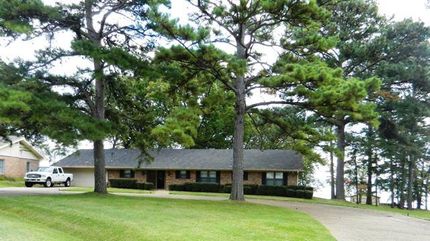 Farm and Ranch in Henderson County, Texas